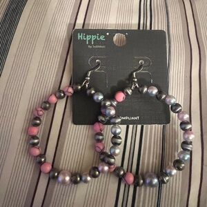 JolliMolli Hippie Lead Complaint Gray/Pink/Silver/Cream Bead Earrings, excellent